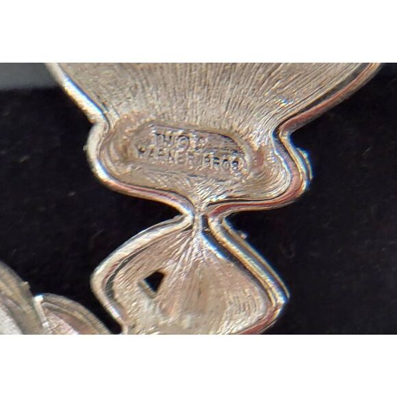 Vintage Warner Bros Tweety Bird CZ Brooch - Picture 2 of 4